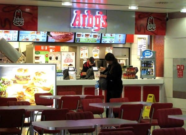 arbys saw istanbul airport