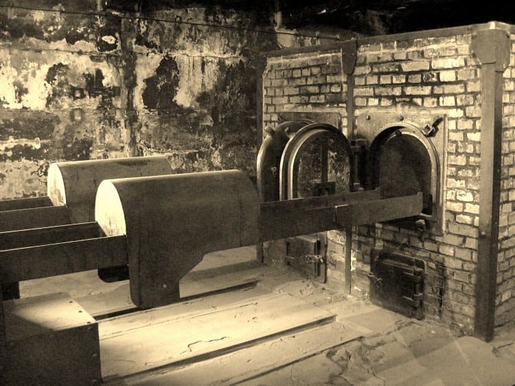 crematorium Auschwitz