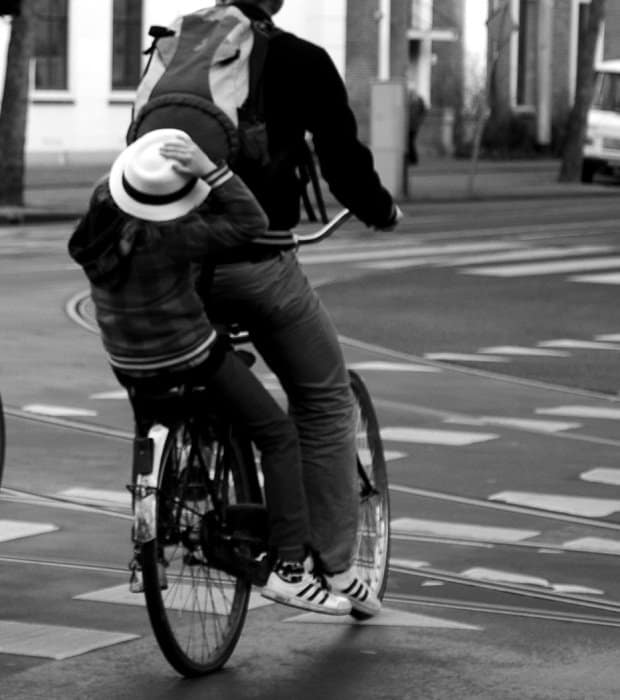 child on bike amsterdam
