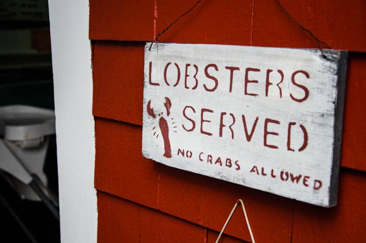 maine lobster sign