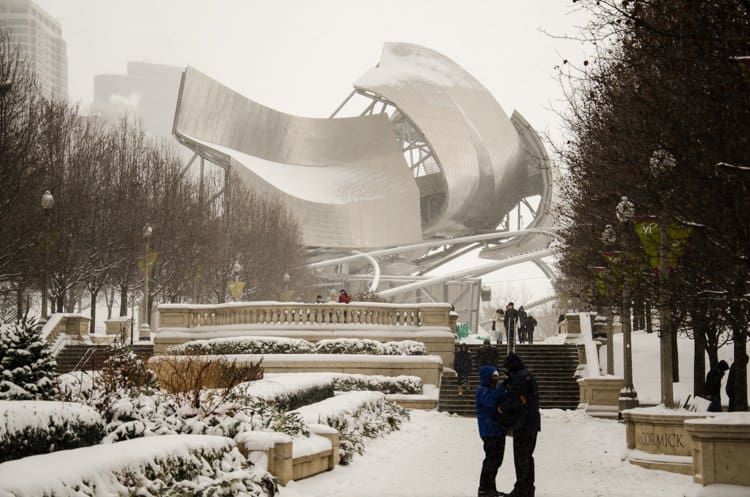 chicago millenium park snow