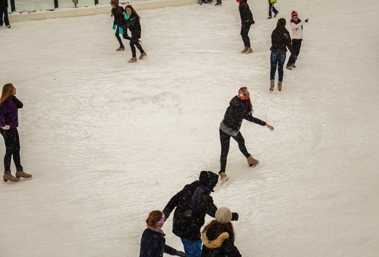 winter ice skating millenium park